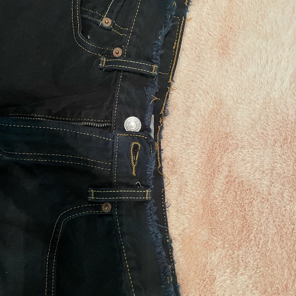 Urban Outfitters Vintage Levi’s Cutoff Shorts - Picture 8 of 11